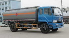 解放油罐車(chē)圖片